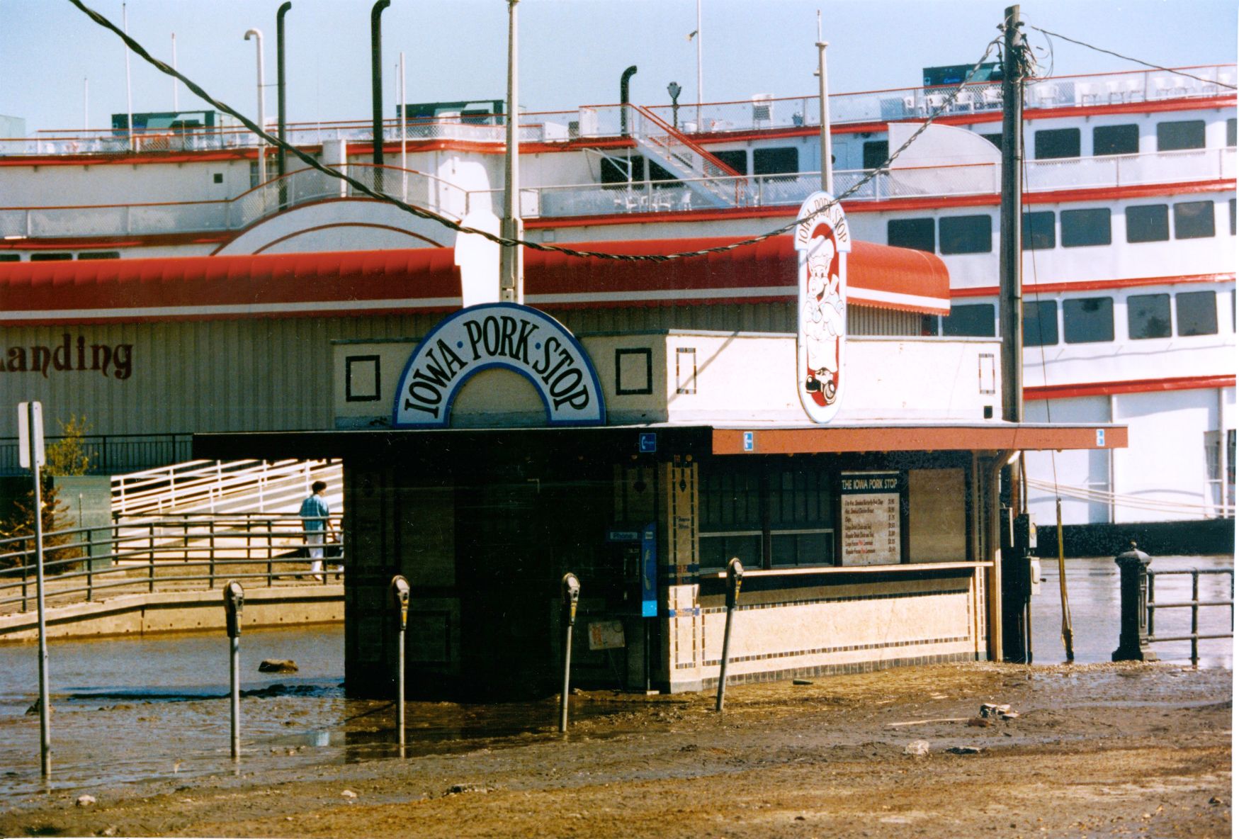 19930731 -- Iowa Pork Stop